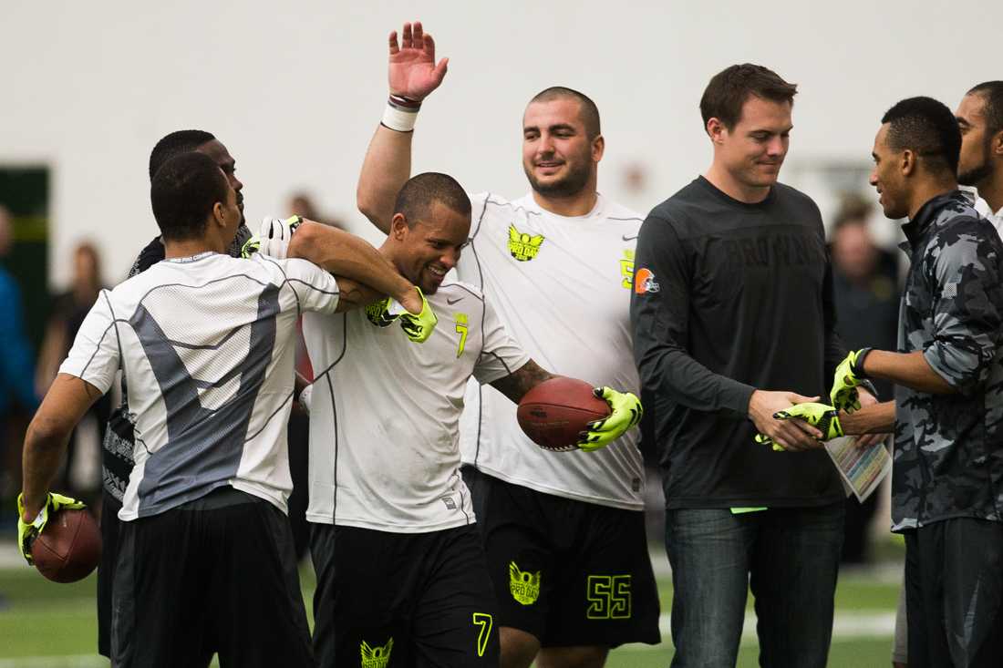 Over 10 Oregon football players impressed NFL Scouts at the 2015 Pro Day.