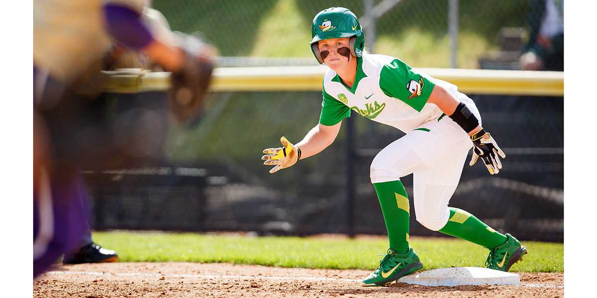 Oregon softball freshman Jenna Lilley was named Pac-12&#160;player of the week for the first&#160;time in her young career, the conference announced Monday. Lilley, the North Canton, Ohio native, went 4-for-6 in the first two games of a three-game series with Stanford on Saturday and Sunday, as the Ducks clinched the &#8230;