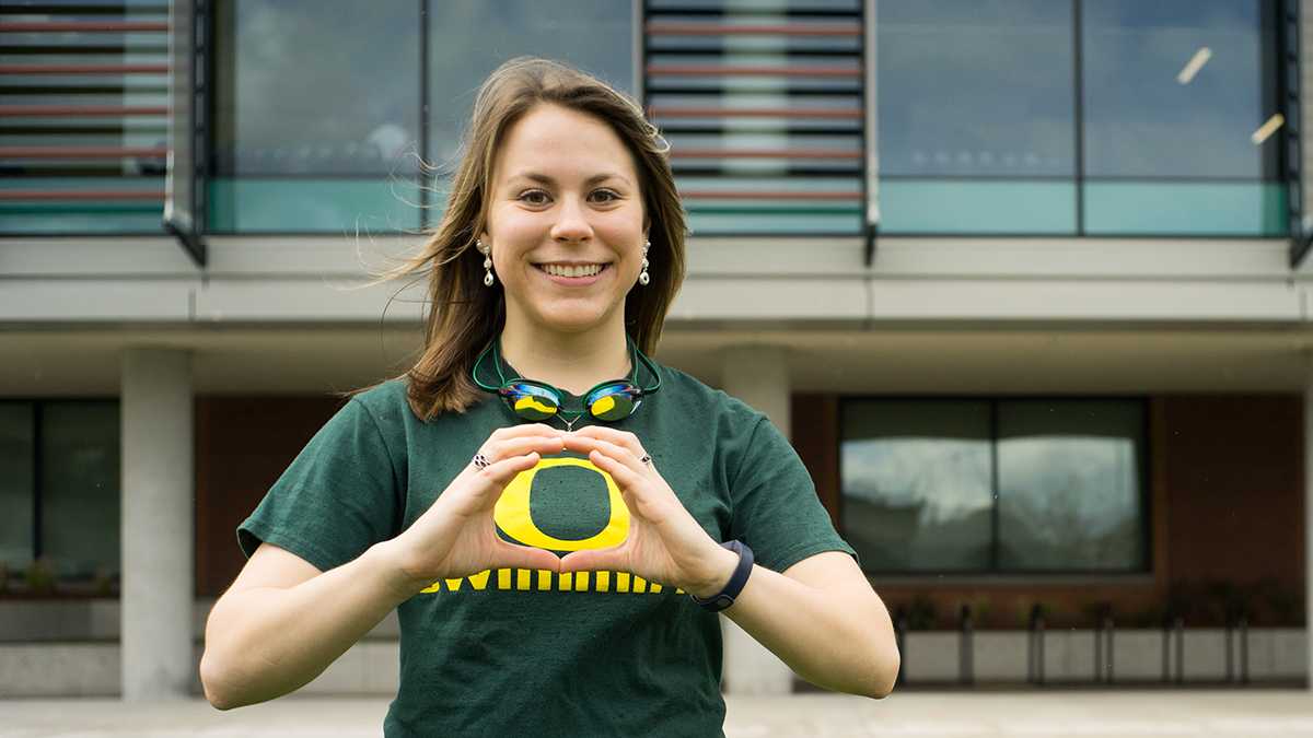 <p>The UO club swimming team used to drive 15 minutes to an off campus auxiliary pool that limited the team’s member numbers and decreased motivation. (Cole Elsasser/Emerald)</p>