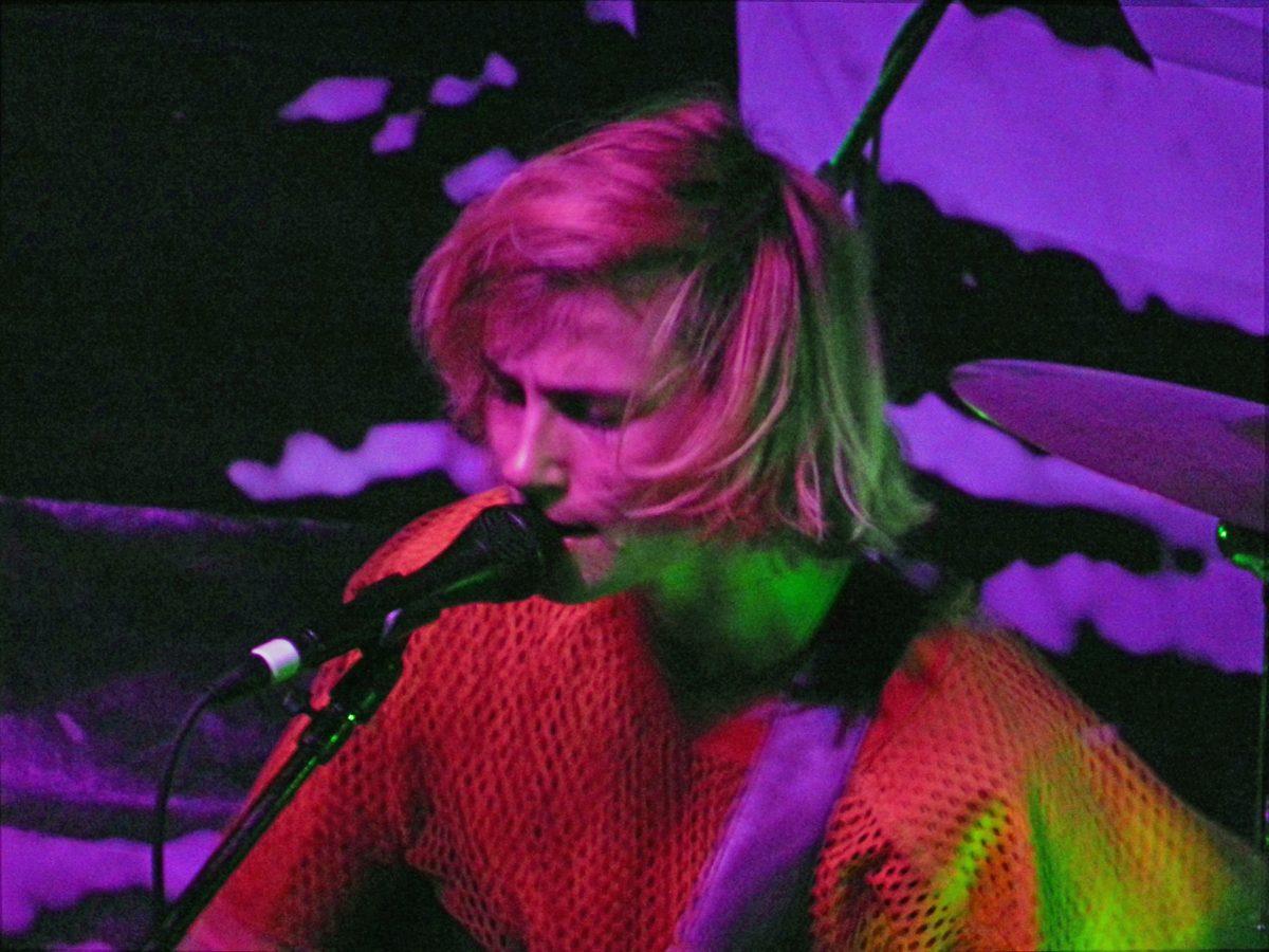 DIIV frontman Zachary Cole Smith performs at The Regency in San Francisco (via Flickr Creative Commons)