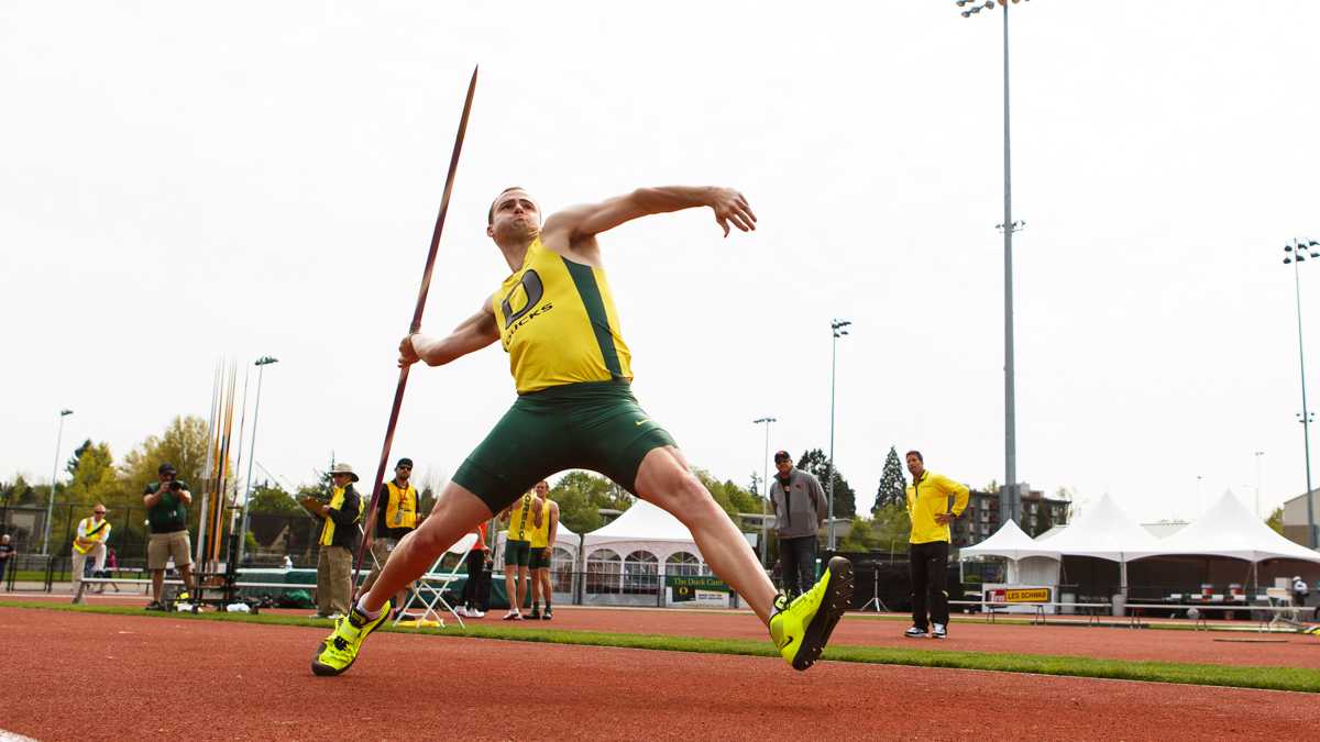 <p>Two Oregon athletes qualified for the Olympics and one Oregon athlete suffered a devastating defeat on Monday during the U.S. Track and Field Olympic Trials. During the javelin final, Cyrus Hostetler pumped up the crowd at Hayward Field by beginning to clap before he was about to take his fifth …</p>