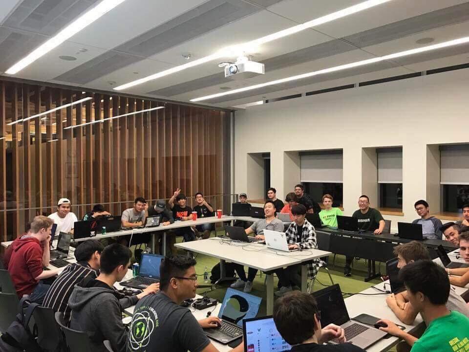 The League of Legends club at the University of Oregon (Rylee Kahan/Emerald)