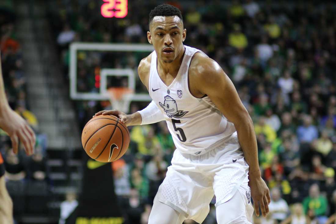 Oregon held off a pesky Cal team and used an 8-0 run in the closing minutes to pull away from the Golden Bears for a 66-53 win on Thursday night in Berkeley, Calif. Elijah Brown scored 10 of his 15 points in the second half while MiKyle McIntosh recorded a &#8230;