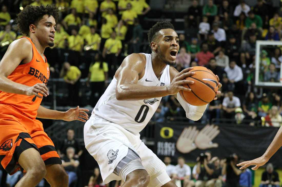 Oregon Ducks forward Troy Brown (0) shouts for his teammates help. Oregon basketball take on the Oregon State Beavers at Matthew Knight Arena in Eugene, Ore. on Jan. 27, 2018. (Devin Roux/Emerald)