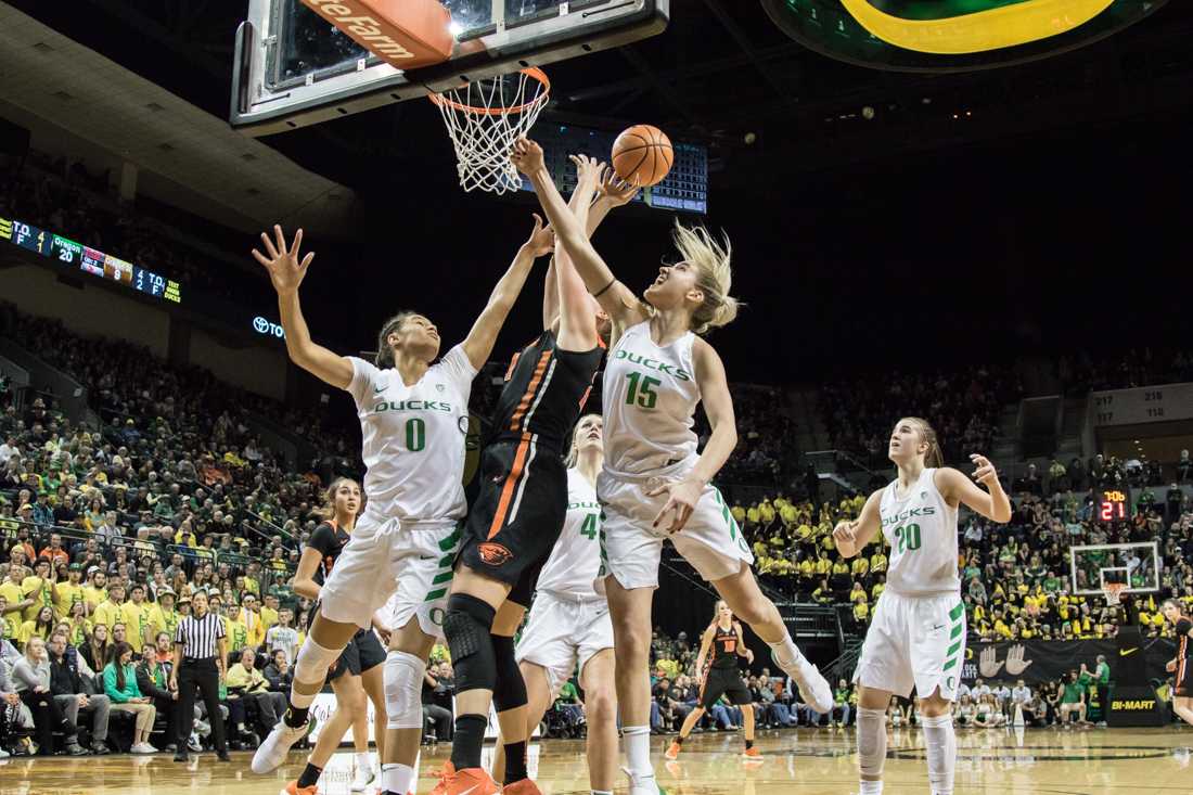 For the second consecutive week, Oregon&#8217;s women&#8217;s basketball team was ranked No. 7 in the AP Poll despite the team&#8217;s first Pac-12 loss of the season on Friday at Oregon State. The Ducks won the return game on Sunday to break the Beavers&#8217; 14-game win streak. Oregon (18-3, Pac-12 7-1) &#8230;