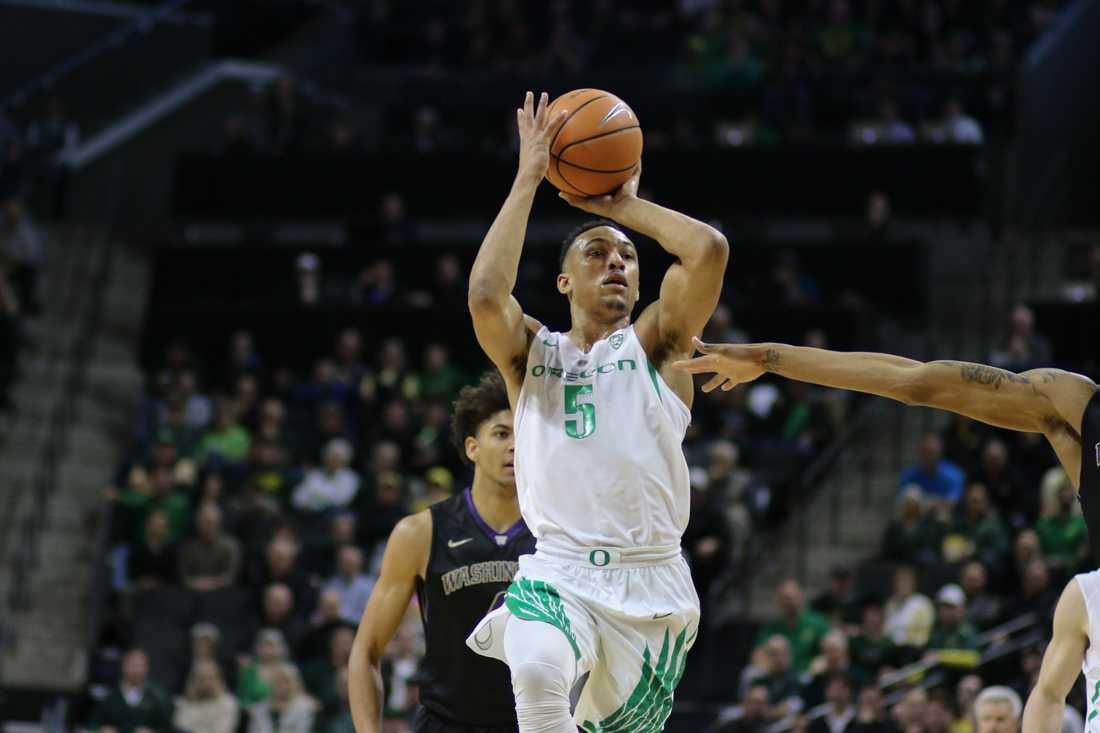 Oregon Ducks guard Elijah Brown (5) shoots the ball. Oregon basketball take on the University of Washington Huskies at Matthew Knight Arena in Eugene, Ore. on Feb. 8, 2018. (Devin Roux/Emerald)