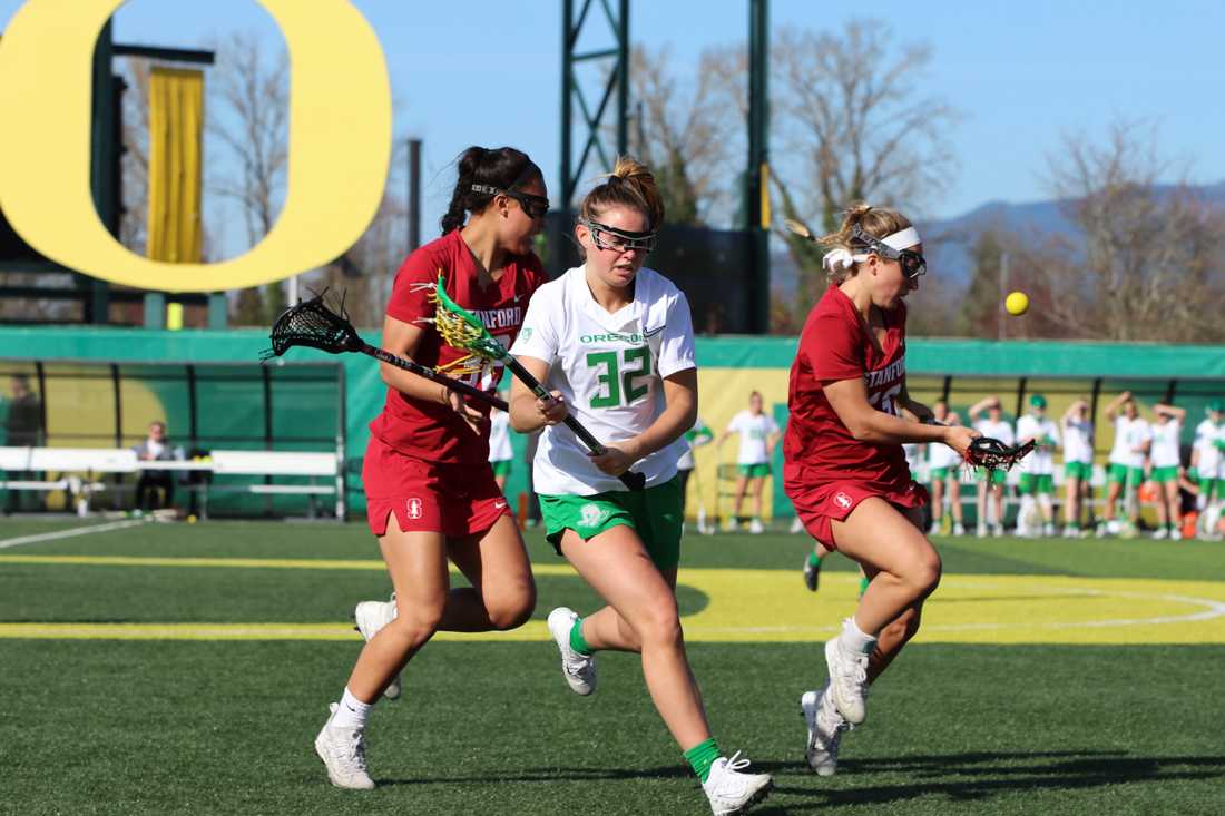 Oregon Defender Mandi Trostle (32) loses possesion of the ball. The Oregon Ducks play the Stanford Cardinal&#8217;s at Pap&#233; Field in Eugene, Ore. on Sunday, March 11, 2017. (Kiara Green/Emerald)