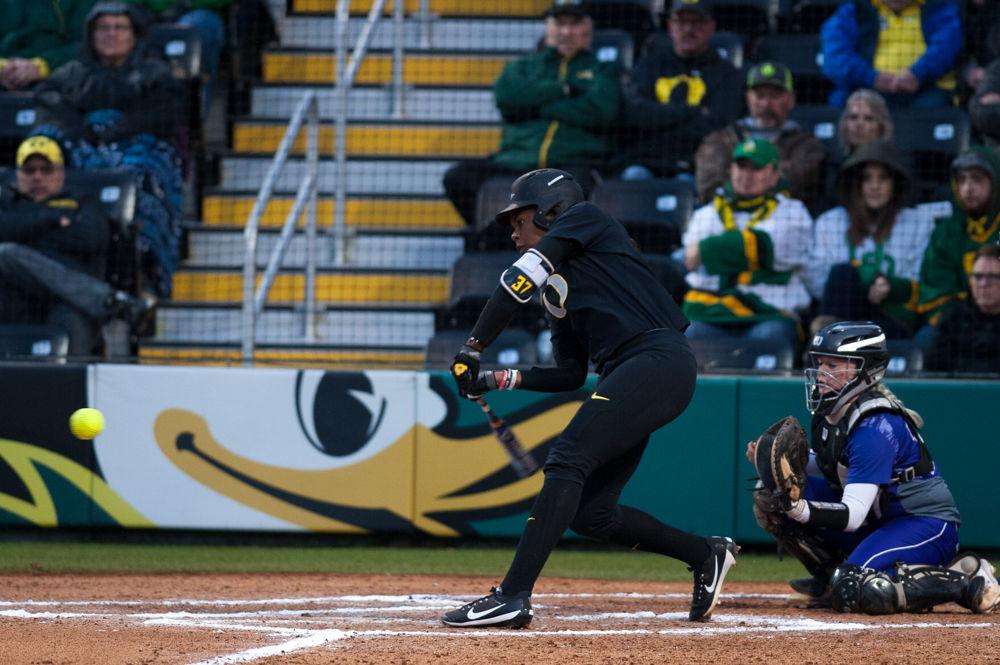 Tied at one with loaded bases, a full count and two outs, senior DJ Sanders faced the payoff pitch in the top of the eighth. She reached down on her swing and sent the ball flying over the left-center field fence, hitting a grand slam and giving Oregon a 5-1 &#8230;