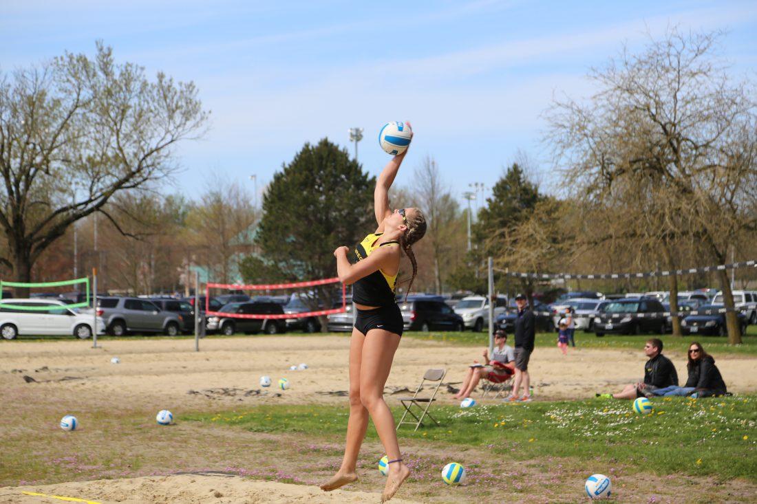 For their final performance of the season, the Oregon Ducks made their way to Stanford, California, in hopes of earning their first ever win in the Pac-12 Beach Volleyball Championship. But Oregon&#8217;s time in the championship would end just like its previous two seasons: winless. The Ducks (2-10, 0-3) capped &#8230;