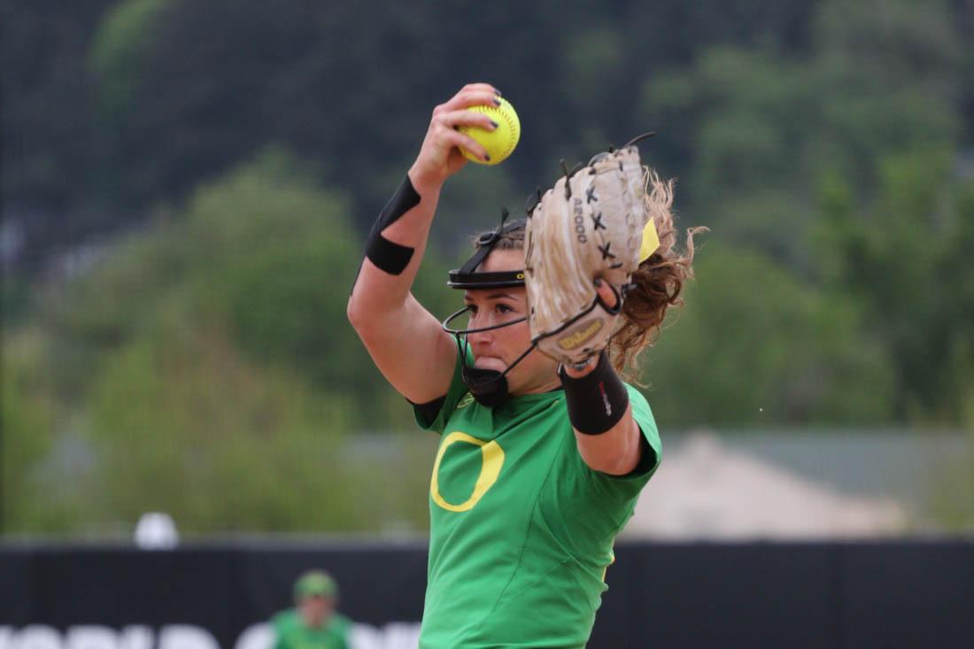 Oregon entered the game with a 16-game winning streak, a 22-1 home-field record and as the No. 1 seed in the NCAA Tournament. Kentucky, the No. 16 seed, was the upcoming underdog. A team that swept the Lexington Regional last weekend with three consecutive run-rule games to earn a spot &#8230;