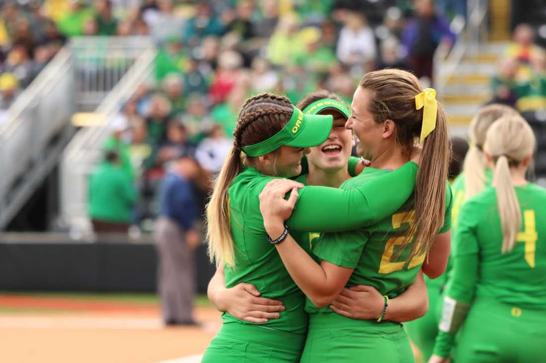 Oregon softball earned the No. 1 overall seed in the NCAA Tournament, which will start off with the Eugene Regional on Thursday against Albany. No. 1 seed for @OregonSB in the NCAA Tournament, which starts on Thursday in Eugene. pic.twitter.com/ZiAFlCsalq &#8212; Shawn Medow (@ShawnMedow) May 14, 2018 &#8220;Now it&#8217;s done, &#8230;