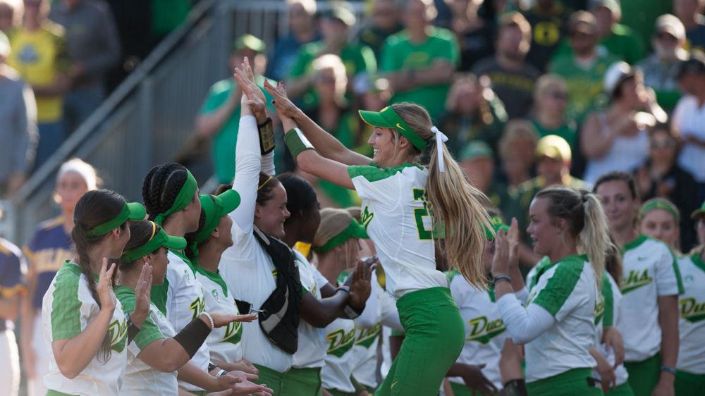 Eugene native and Oregon utility player Lauren Burke is a freshman. A freshman who has only played in 28 of Oregon&#8217;s 54 games this season &#8212; starting in a mere 10. But a freshman who only needed two pitches in an NCAA first-round Regional to unleash a monster two-run, pinch-hit &#8230;