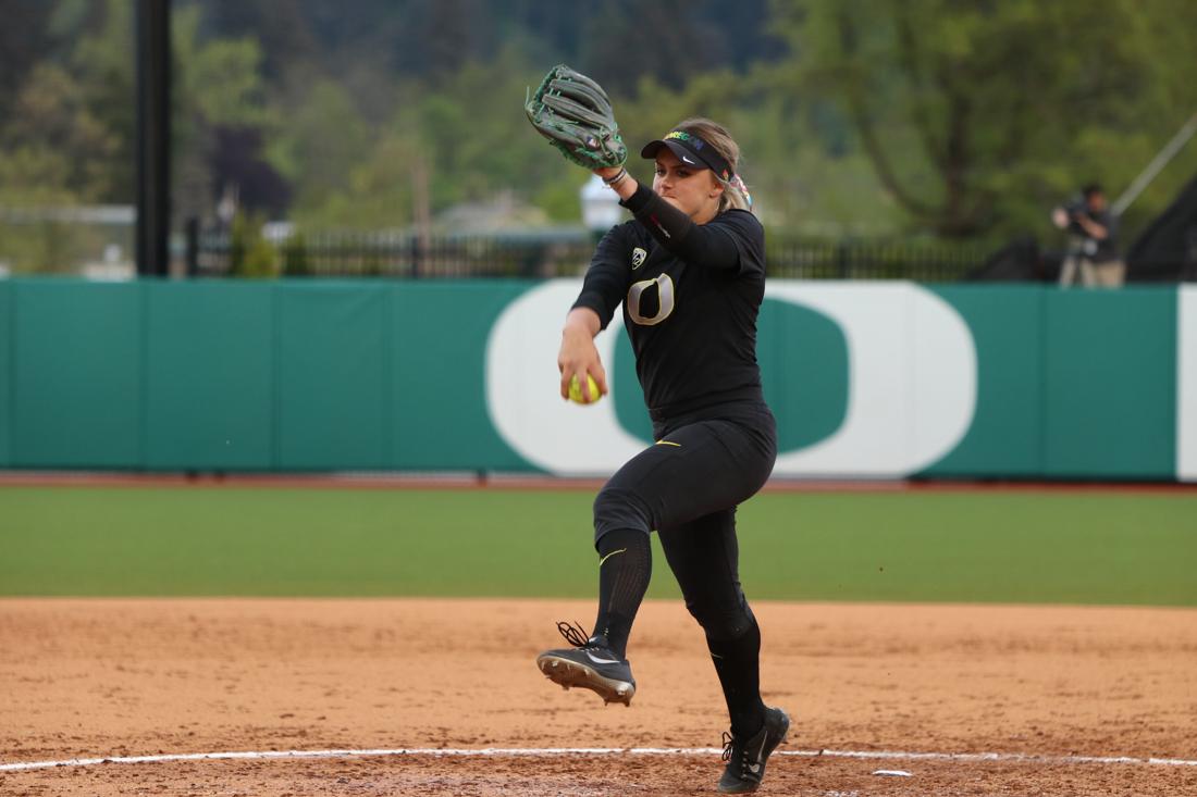 Oregon right hand pitcher Miranda Elish (40) winds up for a pitch. The Oregon Ducks play the Utah Swoops at Jane Sanders Stadium in Eugene, Ore. on Saturday May 5, 2018. (Kiara Green/Emerald)