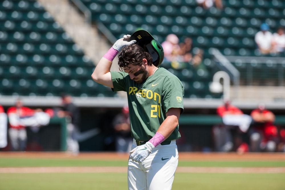 After a few innings of Ducks baseball at Thursday&#8217;s opener versus Arizona, it was very clear that despite the pregame hopes, the Oregon seniors would not be starting off their send-away weekend on the high note they desired. &#8220;Yes, setting a tone for next year is a big thing,&#8221; sophomore &#8230;