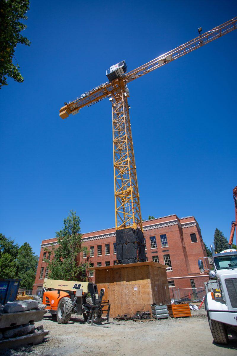 The crane looms over the construction site of Tykeson Hall. (Sarah Northrop/Emerald)&#160;