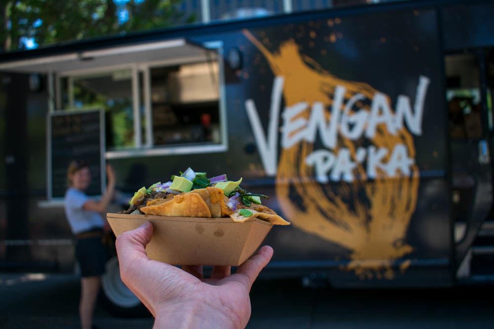 When world fusion vegan food truck Vengan Pa&#8217;Ka rolled up to the third annual Eugene Food Truck Festival, its crew was ready to &#8220;kill it&#8221; for their first time at the event. The sun was shining over the Lane County Fairgrounds, heating up to 80 degrees &#8212; reaching around 100 &#8230;