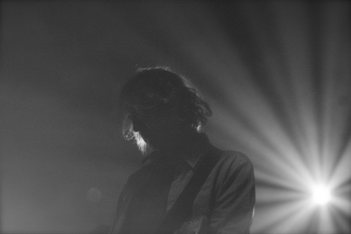 Kevin Shields performs with My Bloody Valentine in 2009 (Creative Commons/Julio Enriquez).