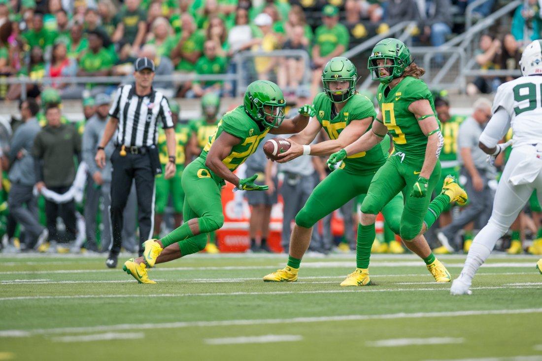 Most people knew the result before the game was played, but Oregon still needed to go out and dominate the game in order to feel good about the result. The No. 23-ranked Oregon football team defeated Portland State 62-14 Saturday, improving to 2-0 on the season. &#8220;I thought we did &#8230;