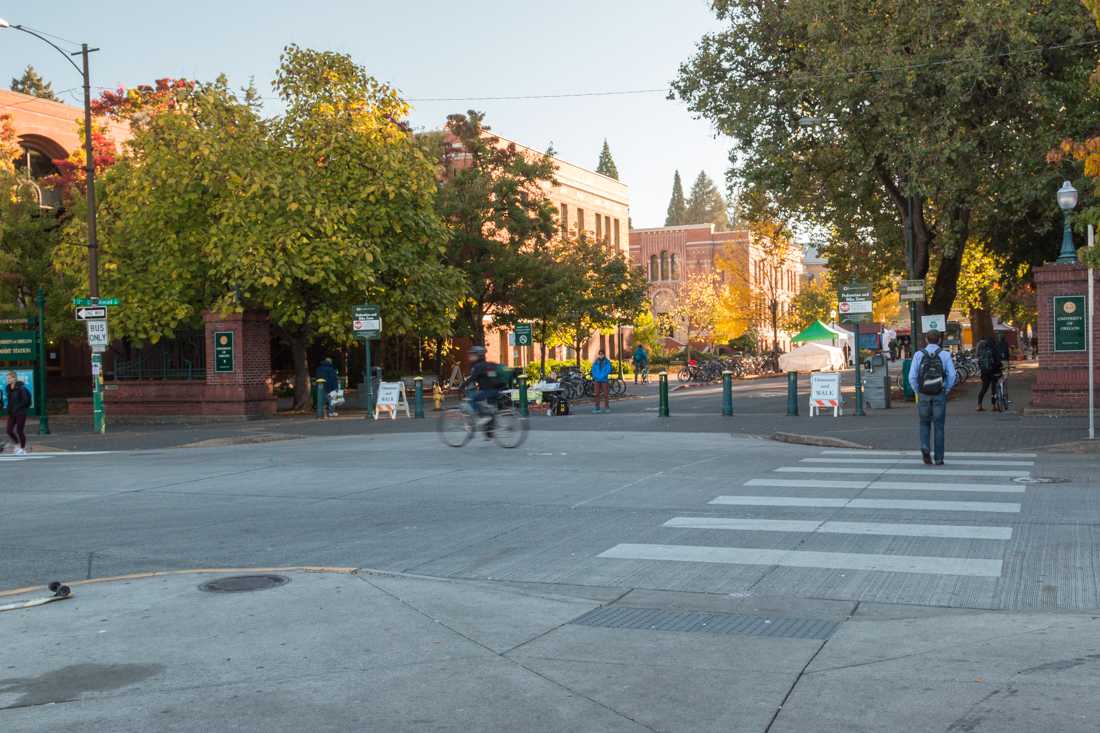 Thirteenth avenue between classes is as congested for pedestrians as I-5 is for cars after a Ducks home game. Pedestrians have to weave through bicycles, random facility vehicles and delivery trucks humming down the street in order to survive. Personal vehicles are not allowed from Kincaid Street to University Street, &#8230;