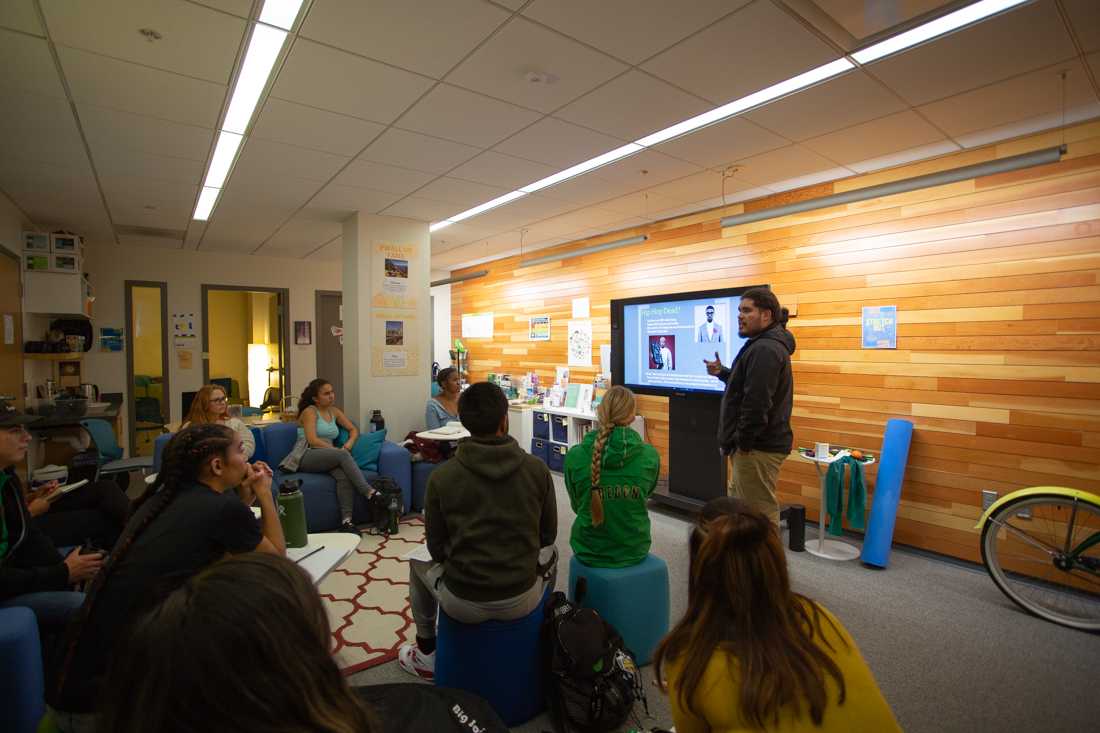 "Hip-hop and the Four Elements of Masculinity" at the Duck Nest Wellness Center on Nov. 6, 2018. (Sarah Northrop/Emerald)