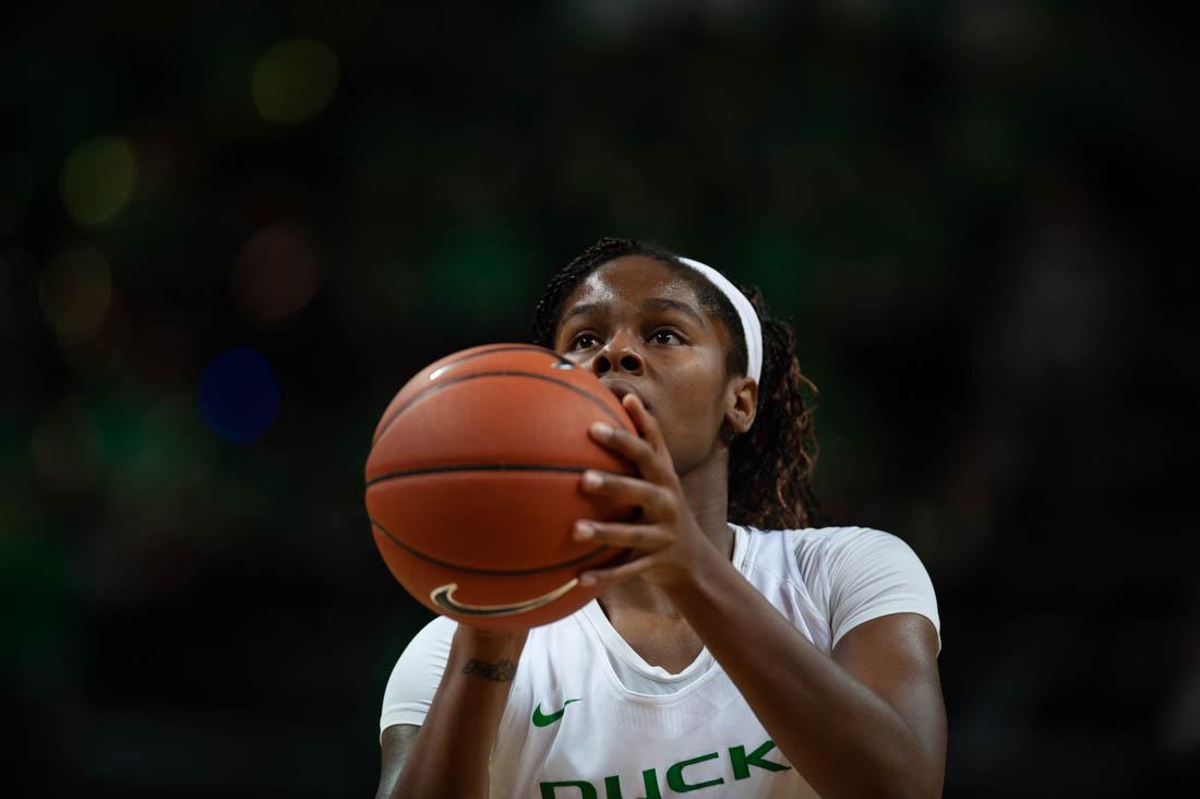 Oregon Ducks forward Ruthy Hebard takes a free throw shot. Oregon Ducks women&#8217;s basketball hosts Syracuse at Matt Knight Arena in Eugene Ore. on Nov. 10, 2018. (Devin Roux/Emerald)