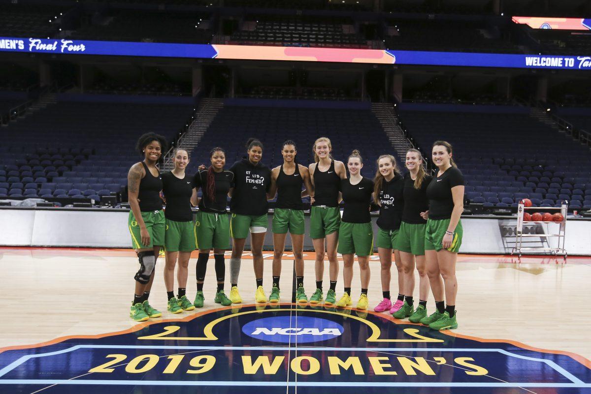 The Ducks practice at the Amalie Arena in preparation for their final four game vs. Baylor in Tampa Bay, Florida on April 4, 2019 (Courtesy of Eric Evans/Oregon Athletics)