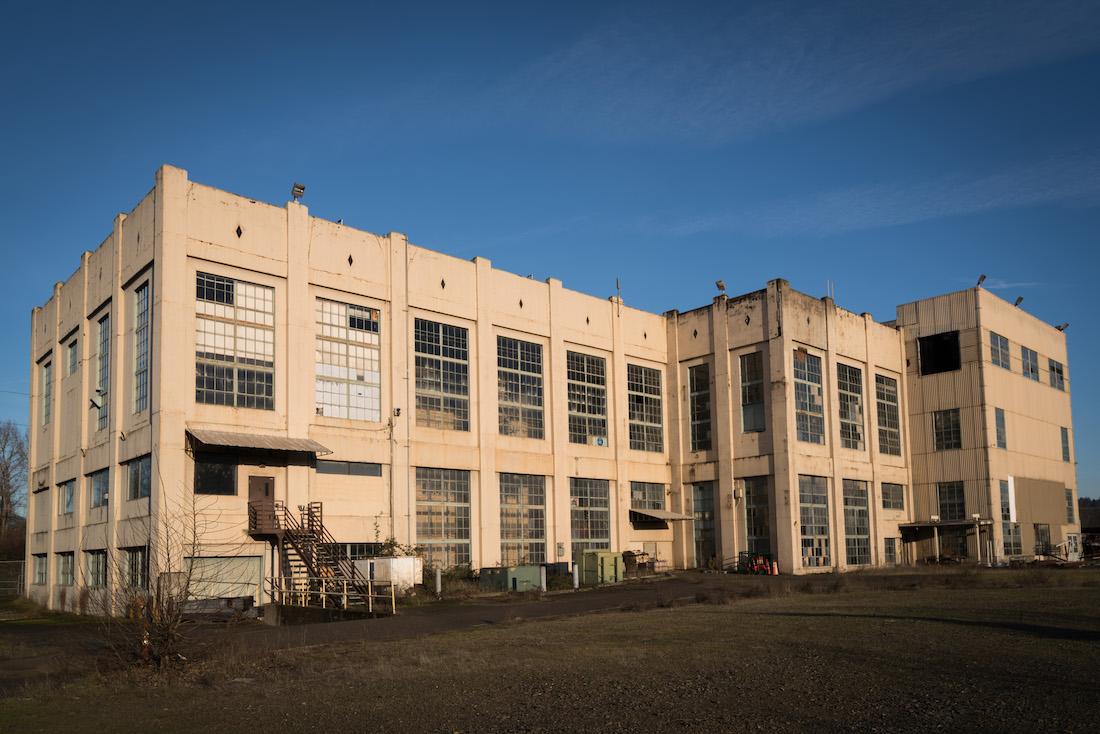 Eugene Water and Electric Board's retired steam plant is the future sight for a new development along the Willamette riverfront. (Emerald Archives)