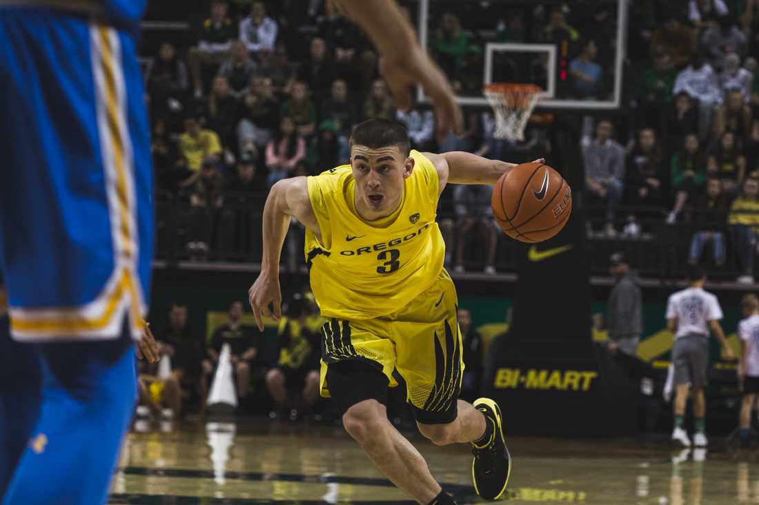 <p>Ducks gaurd Payton Pritchard (3) drives toward the basket. Oregon Ducks men’s basketball takes on the UCLA Bruins at Matthew Knight Arena in Eugene, Ore. on Jan. 26, 2020. (DL Young/ Emerald)</p>