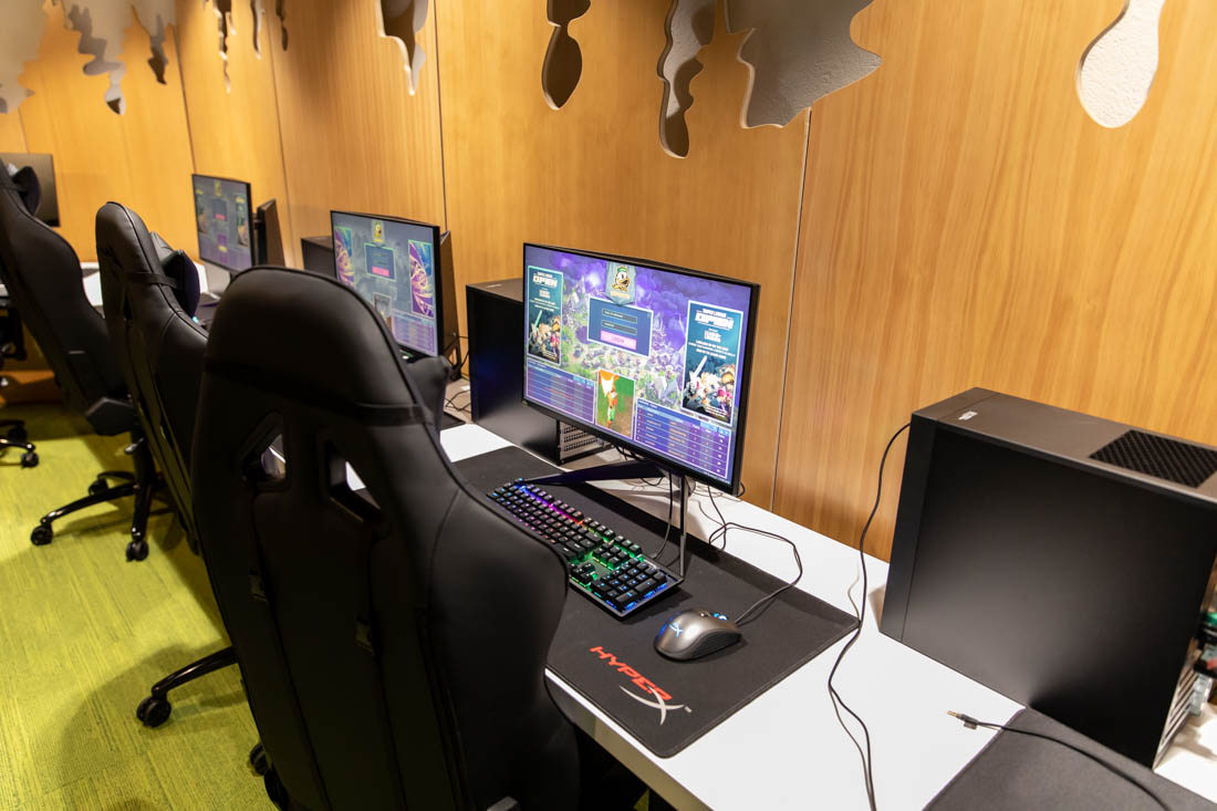 A look into the brand new esports lounge located in the Erb Memorial Union. (Madelyn Stellingwerf/Emerald)