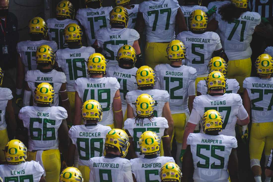 The Oregon Ducks get ready to walk out. Oregon Ducks football takes on Iowa State for the Fiesta Bowl at State Farm Stadium in Glendale, Ariz., on Jan. 2, 2021. (DL Young/Emerald)