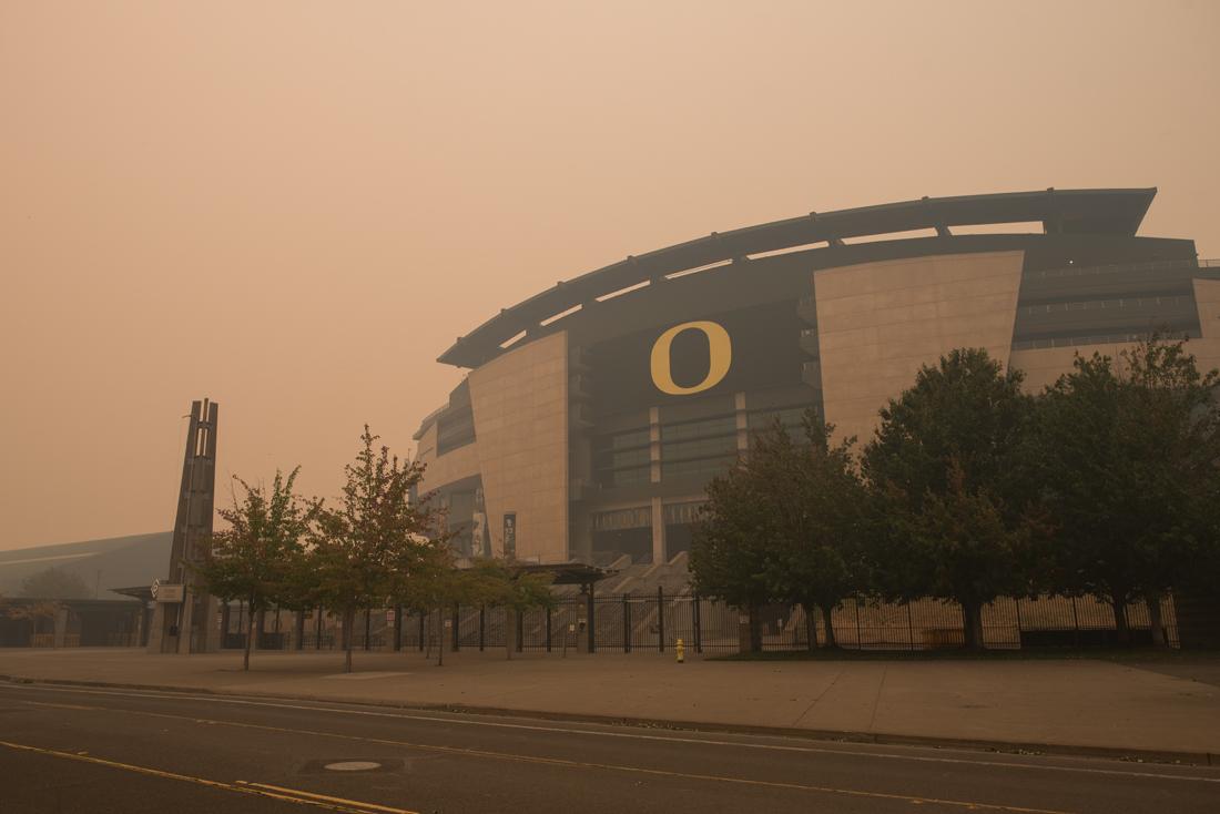 Thick smoke hangs over Autzen Stadium. The Eugene-Springfield area is filled with ash and smoke due to the Holiday Farm Fire.&#160;(Marissa Willke/Emerald)