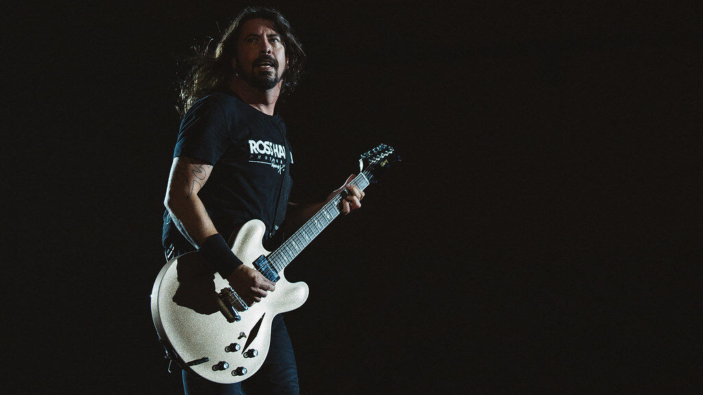 "Foo Fighters - Telenor Arena 2015"&#160;by&#160;NRK P3&#160;is licensed under&#160;CC BY-NC-SA 2.0.