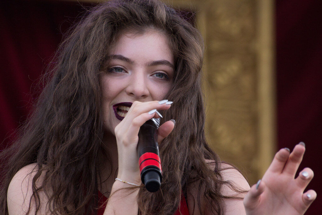 "Lorde at the Preakness"&#160;by&#160;Michael Candelori Photography&#160;is licensed under&#160;CC BY-ND 2.0.