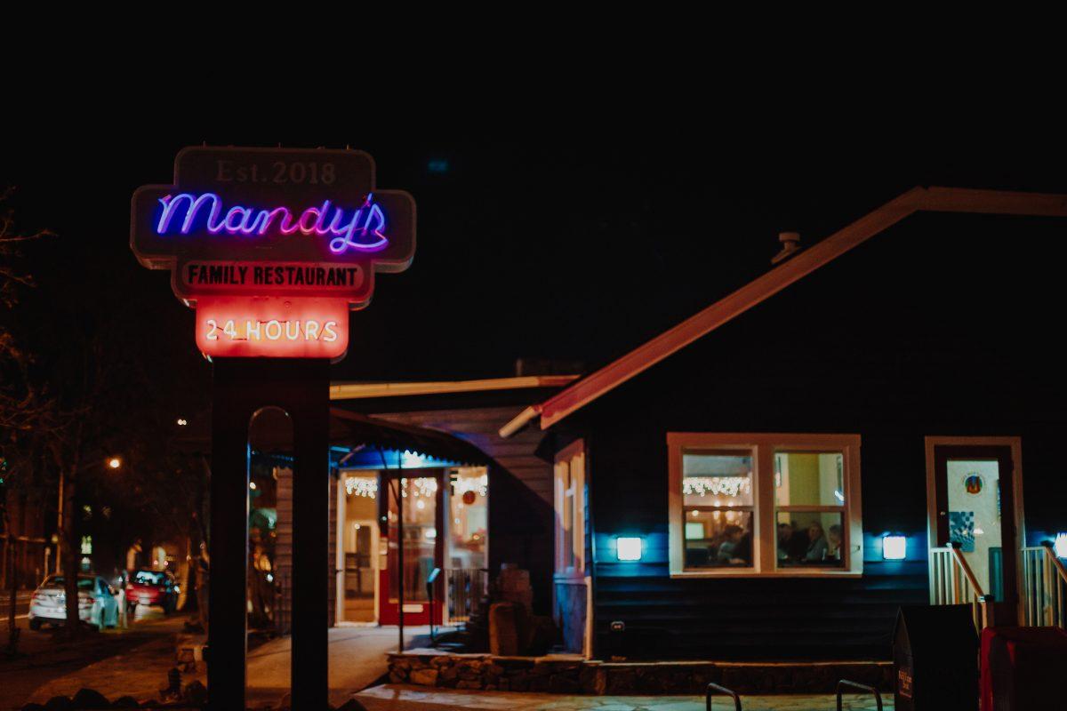 Mandy&#8217;s Family Restaurant, located at 14th Avenue and Willamette Street, is the first and only 24-hour diner in the campus area. (Sarah Northrop/Emerald)