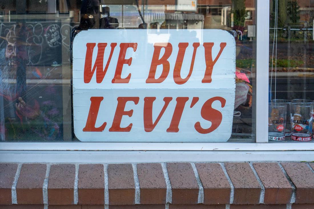 Levi's is a popular jeans brand that can be found at Eugene Jeans. Eugene is home to many thrift and second-hand clothing stores that are a perfect resource for college students who seek an affordable way to shop. (Ali Watson/Emerald)