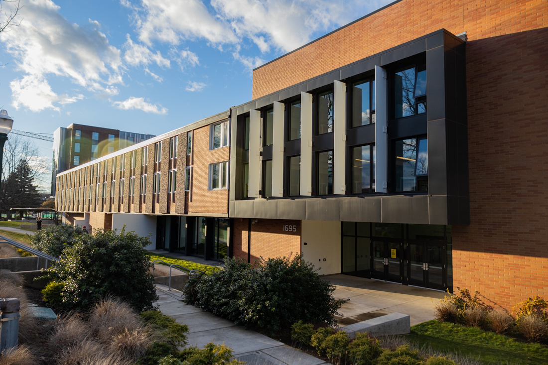 Justice Bean Hall Residence Hall (Molly McPherson/Emerald)