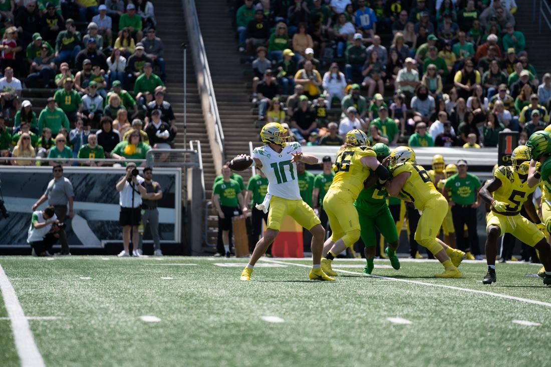 Recent transfer quarterback Bo Nix shows off his skills in front of Duck fans for the first time. The Oregon Football team competes in it's annual spring game on April 23rd, 2022 at Autzen Stadium in Eugene, Ore. (Serei Hendrie/Emerald)