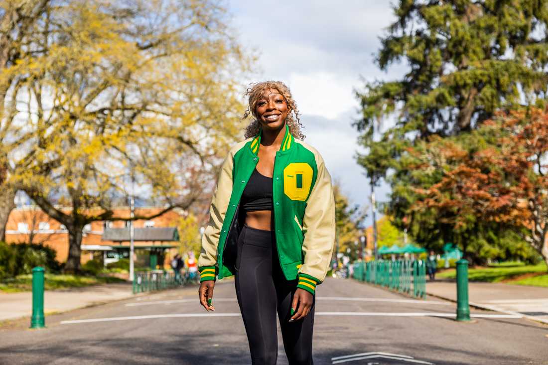 Gloria Mutiri is a senior opposite hitter on the oregon women's volleyball team who has pointed out the inequities NIL deals have uncovered. (Molly McPherson/Emerald)