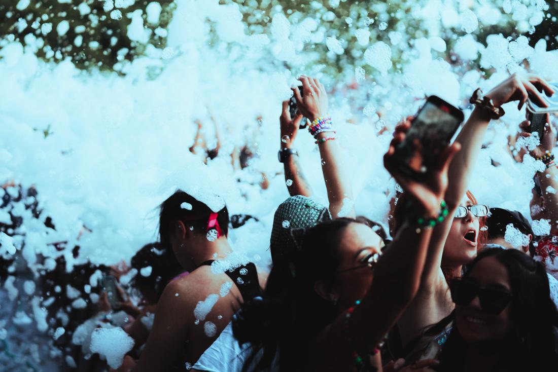 After being held off two years due to COVID-19, hundreds of music fans gather for the annual Foam Wonderland show at the Cuthbert Ampitheater in Eugene Ore. on May 21, 2022. (Serei Hendrie/Emerald)