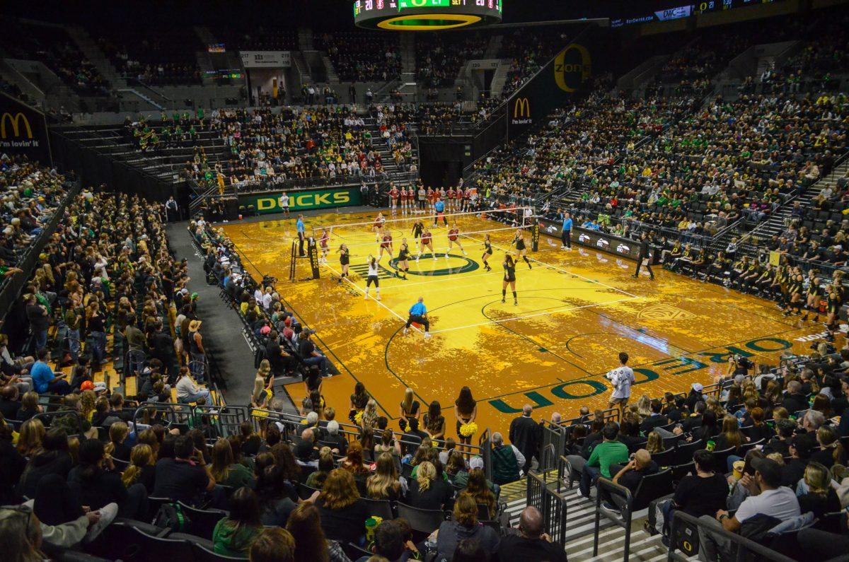 No. 3 ranked Stanford and No. 8 ranked Oregon brought in the Ninth-largest home crowd in the programs history. The Stanford Cardinal defeat the University of Oregon Ducks Volleyball team 3-1 at Matthew Knight Arena in Eugene, Ore., on Oct. 23, 2023. (Kai Kanzer/Emerald)