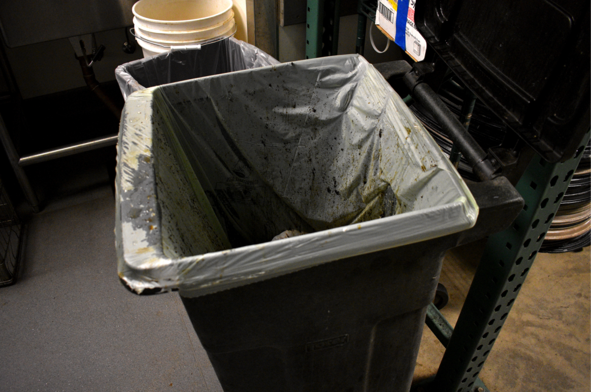 All food scraps from UO Dining&#8217;s Central Kitchen are able to be composted because they aren&#8217;t contaminated with other products, such as plastic utensils. Any food scraps made are thrown into the several compost bins across the kitchen. (Hoffman/Emerald)