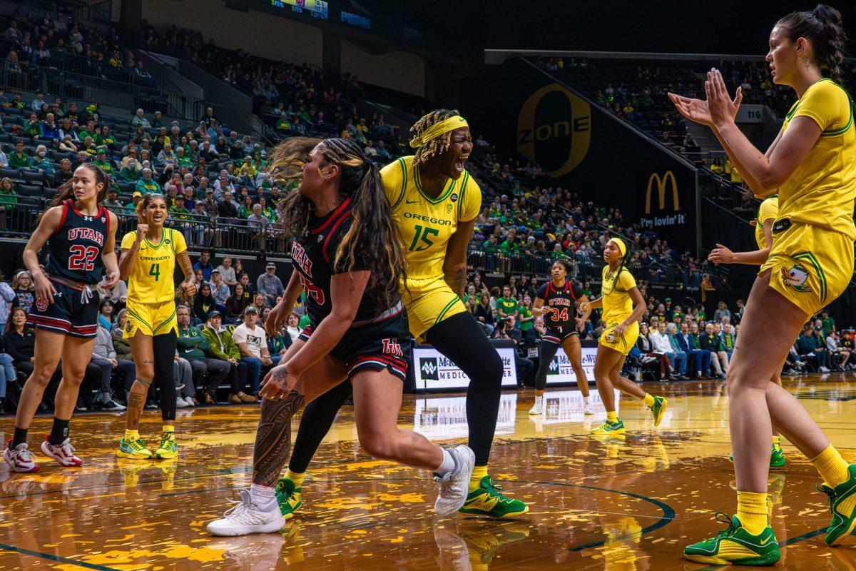 Phillipina Kyei (15) yelling. The University of Oregon Ducks Women&#8217;s Basketball Team played the University of Utah Utes in a home match at Matthew Knight Arena in Eugene, Ore., on Jan. 26, 2024. (Spencer So/Emerald)