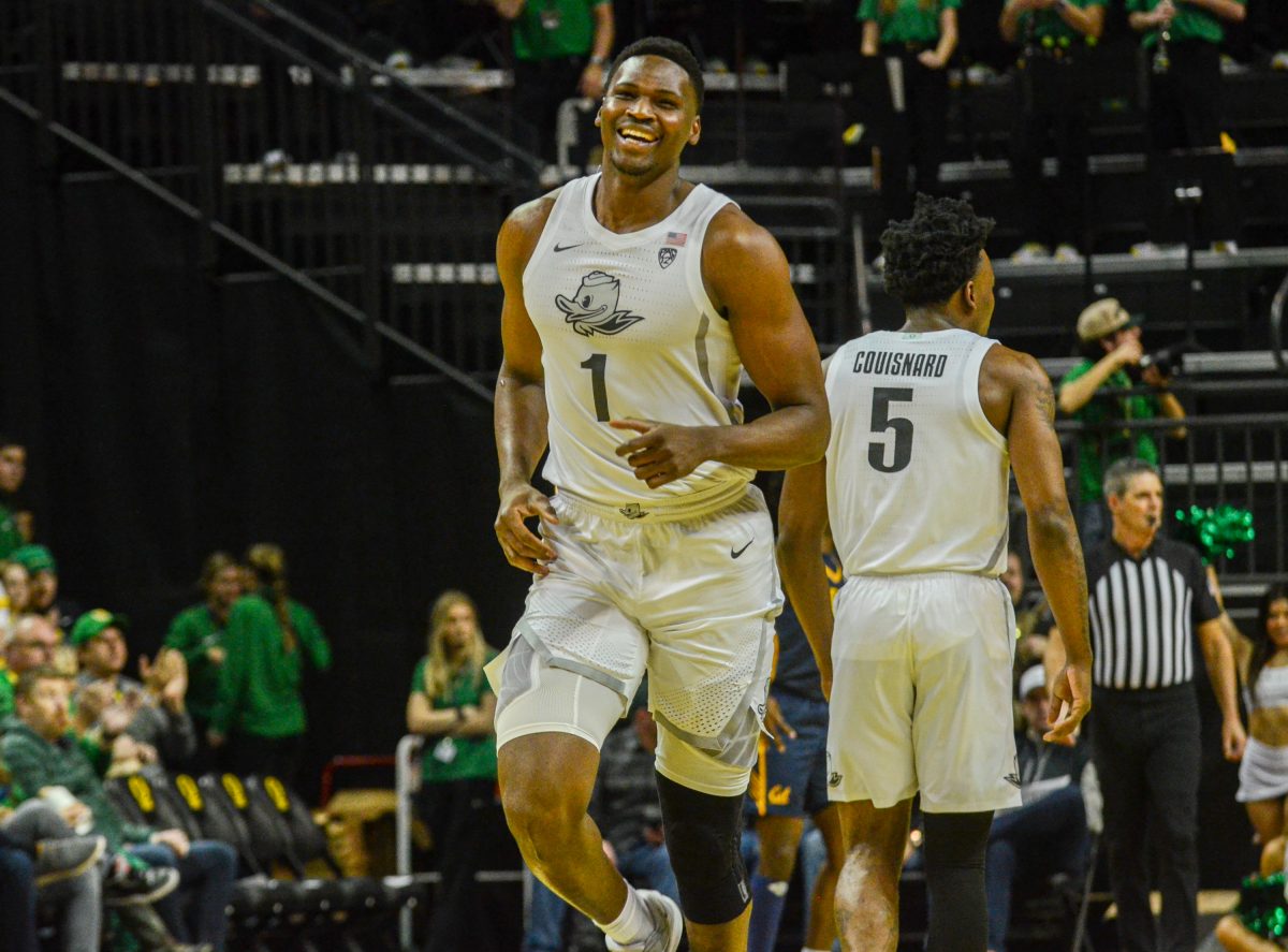 N'Faly Dante (1) checks into a game for the first time since the Ducks season opener on Nov. 6 against Georgia. The Oregon Men's Basketball Team defeat the Cal Bears 80-73 at Matthew Knight Arena on Jan. 13. (Kai Kanzer/Emerald)