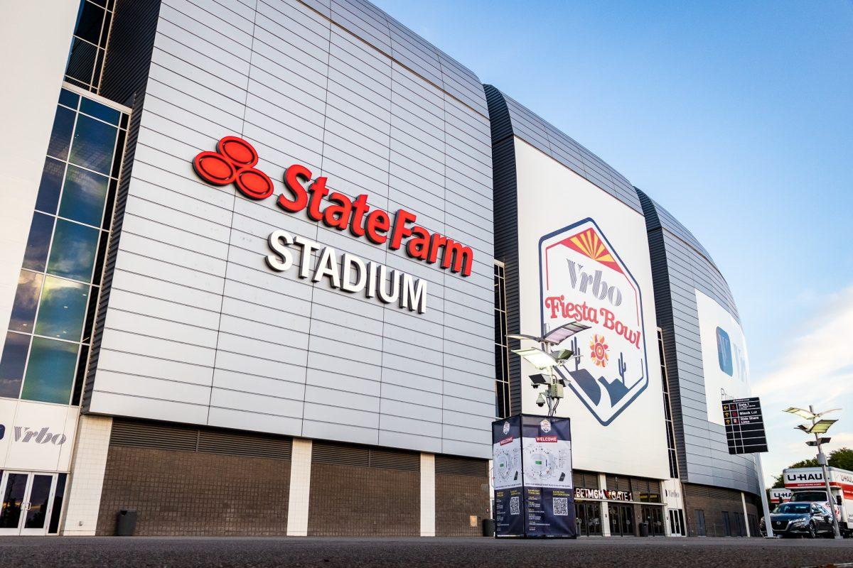 State Farm Stadium, home of the Arizona Cardinals, houses the Liberty Flames and Oregon Ducks for the 2024 NY6 Fiesta Bowl.&#160;The Oregon Ducks crush the Liberty Flames at State Farm Stadium in Glendale, Ariz., on Jan. 1, 2024. (Jonathan Suni/Emerald)