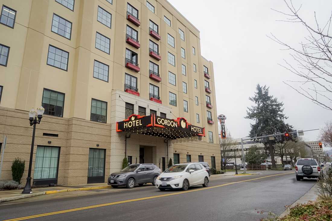 The Gordon Hotel, that houses the 86 Speakeasy, is located on Oak St in Eugene, Ore. (Lulu Devoulin/Emerald)&#160;