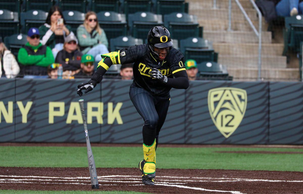 Jeffery Heard (35) tries to hustle out an infield single. UC Santa Barbara defeats the Oregon Baseball team 7-3 in Game 2 of the series at PK Park in Eugene, Ore., on March 2, 2024. (Kai Kanzer/Emerald)