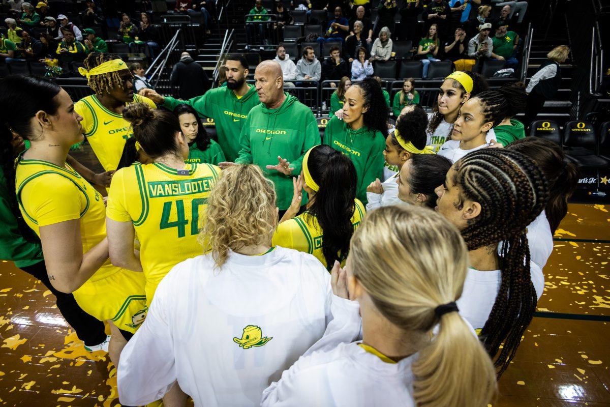 The Oregon Ducks huddle up prior to tip-off as they try to end the regular season with an upset on the fourth ranked team in the nation.&#160;The Oregon&#160;Women's&#160;Basketball team host #4 Stanford at Matthew Knight Arena in Eugene, Ore., on March 2, 2024. (Jonathan Suni/Emerald)