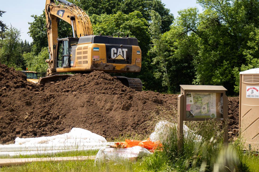 Workers diligently construct the new Santa Clara Community Park near 860 River Loop 2 in Eugene, Oregon, on May 20. (Mason Cruz/Emerald)