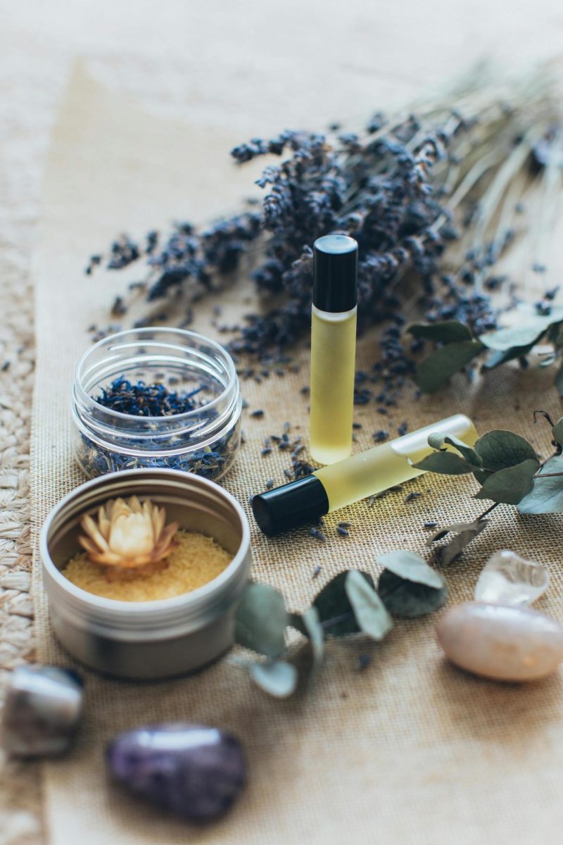 https://www.pexels.com/photo/lavender-and-massage-oils-3865676/