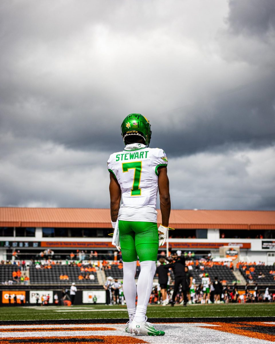 Evan Stewart looks to leave his mark on his first rivalry game as an Oregon Duck. The Oregon Ducks travel up to Corvallis to face their in-state rival the Oregon State Beavers on September 14th, 2024. (Jonathan Suni/Emerald)